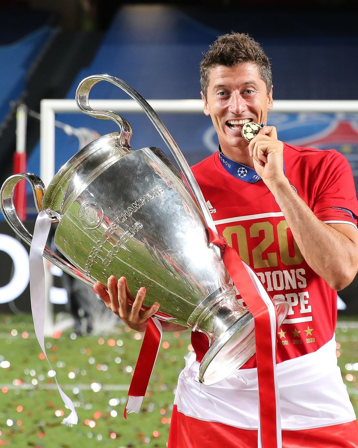 国乒男双首秀 战胜法国队豪取六连胜