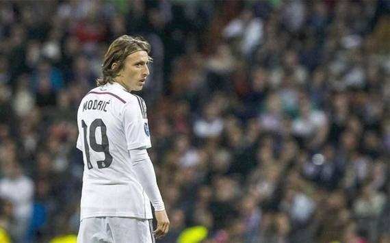 记者：前意大利国脚、国米旧将坎德雷瓦将出任意大利U15助教