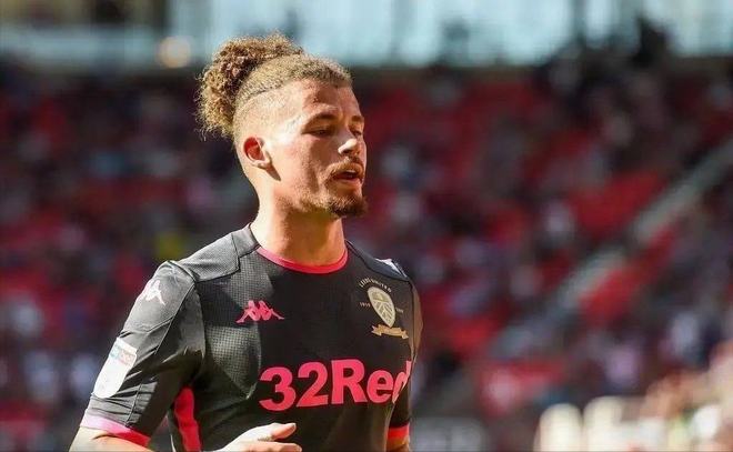 女子篮球联赛赛季精彩进球回顾