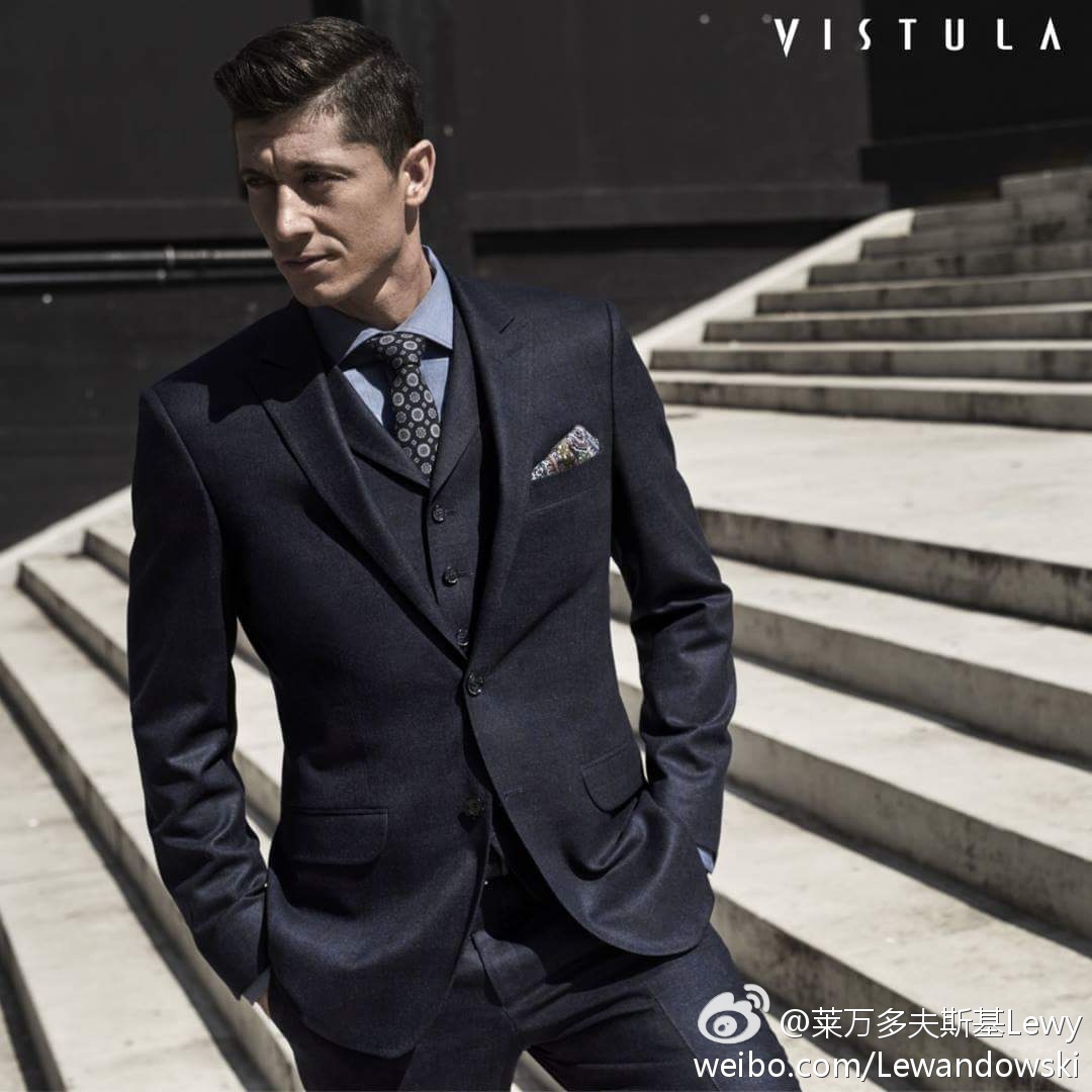 见证！国乒队员登上领奖台