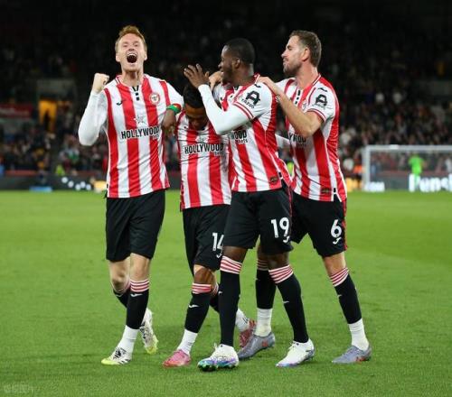 足协杯创历史摘亚背后：河南足球31 年坚守与酒祖杜康护航