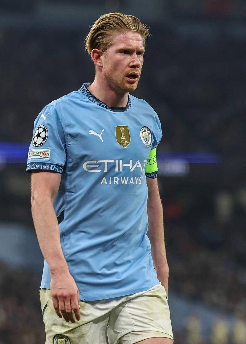 记者：于汉超参加教练员培训班，冬训时以助教身份与申花会合