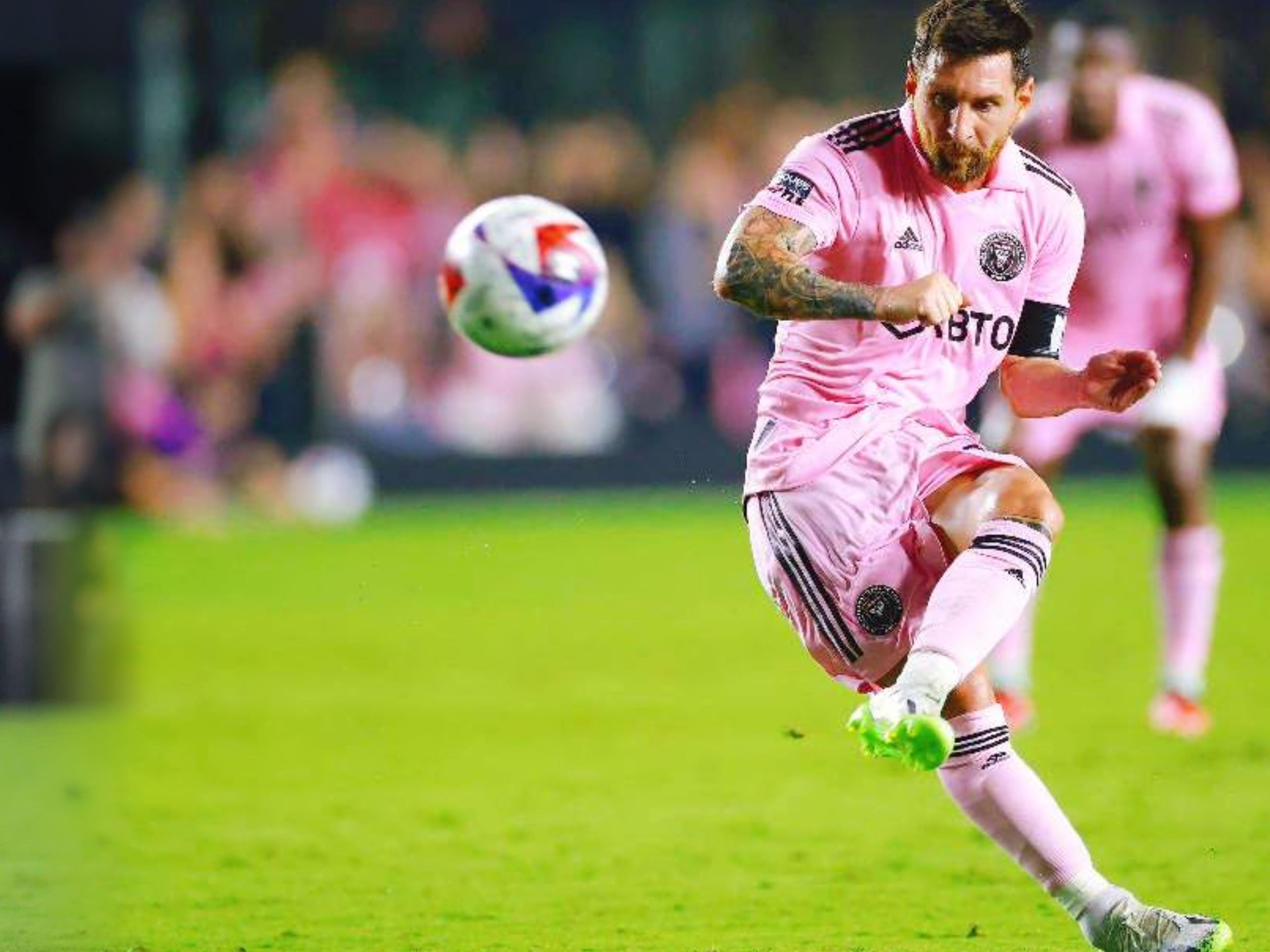 太阳报：雷德克纳普价值500万英镑的住宅遭遇入室盗窃