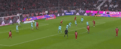 阿德里亚诺：感谢球迷还称我为皇帝；伊布是我合作过最强队友