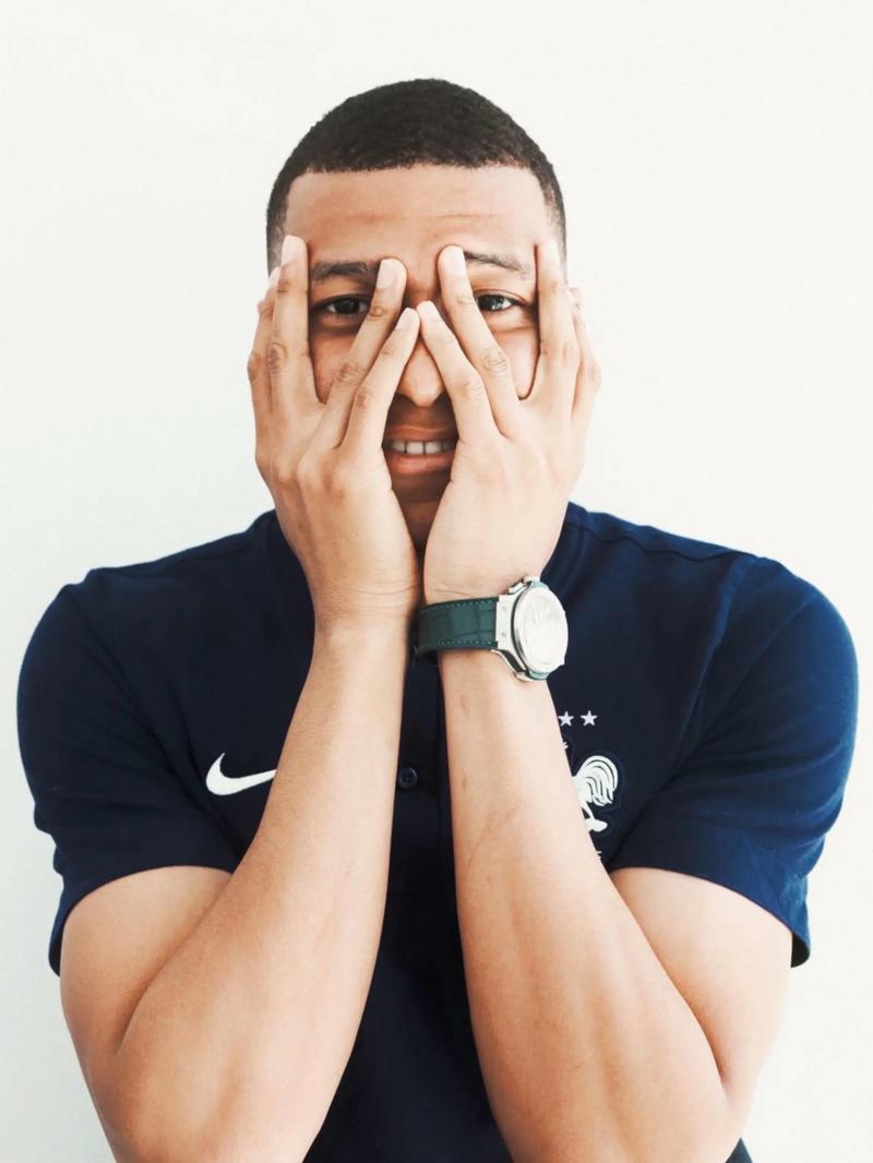 热苏斯：从未与其他俱乐部接触；希望在世界杯前得到巴西征召